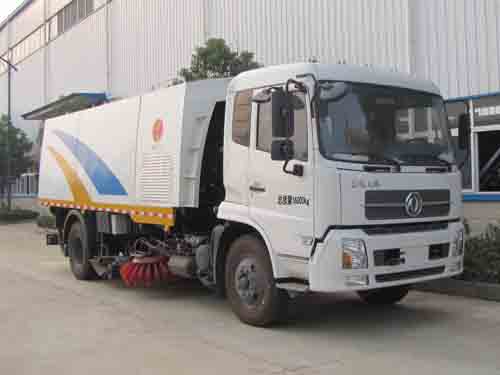 东风天锦大型洗扫车